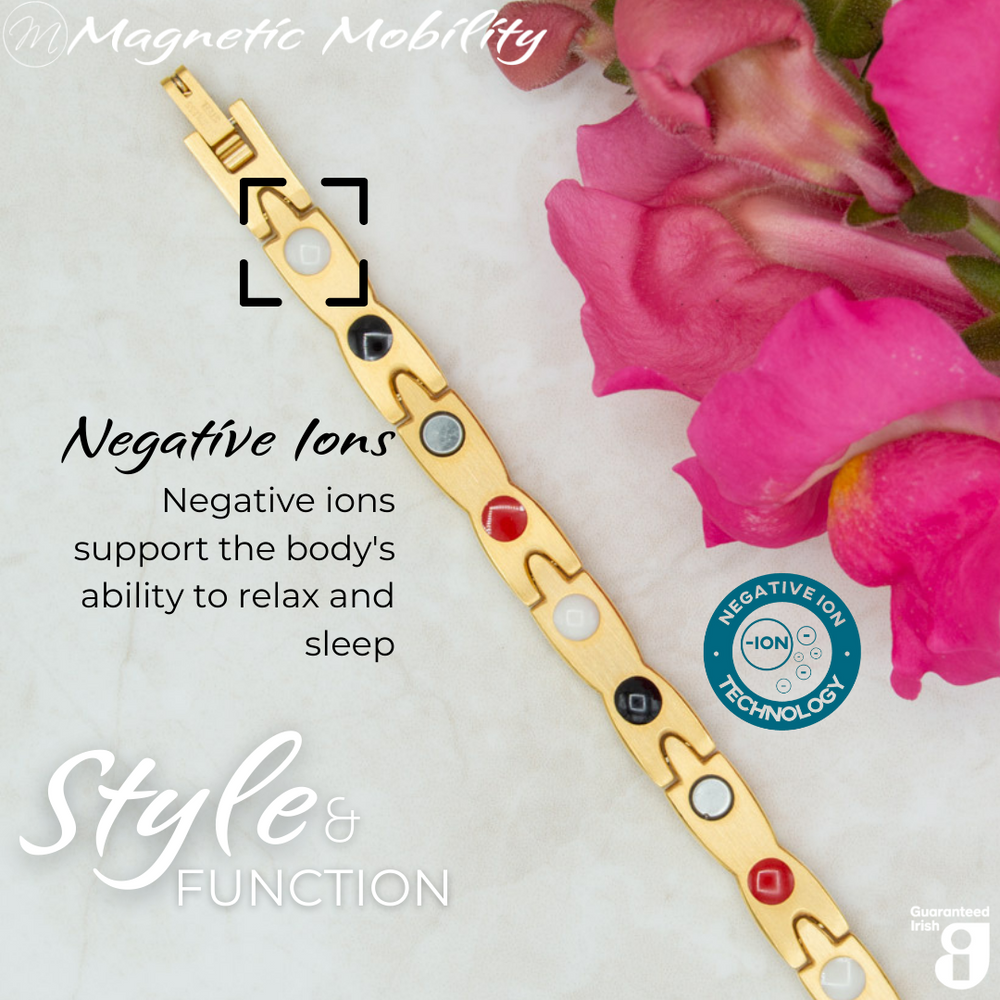 
                  
                    Load image into Gallery viewer, Snapdragon Sun 4in1 magnetic bracelet by Magnetic Mobility, highlighting the negative ions feature which supports the body&amp;#39;s ability to relax and sleep. Ideal for reducing stress and promoting better health.
                  
                