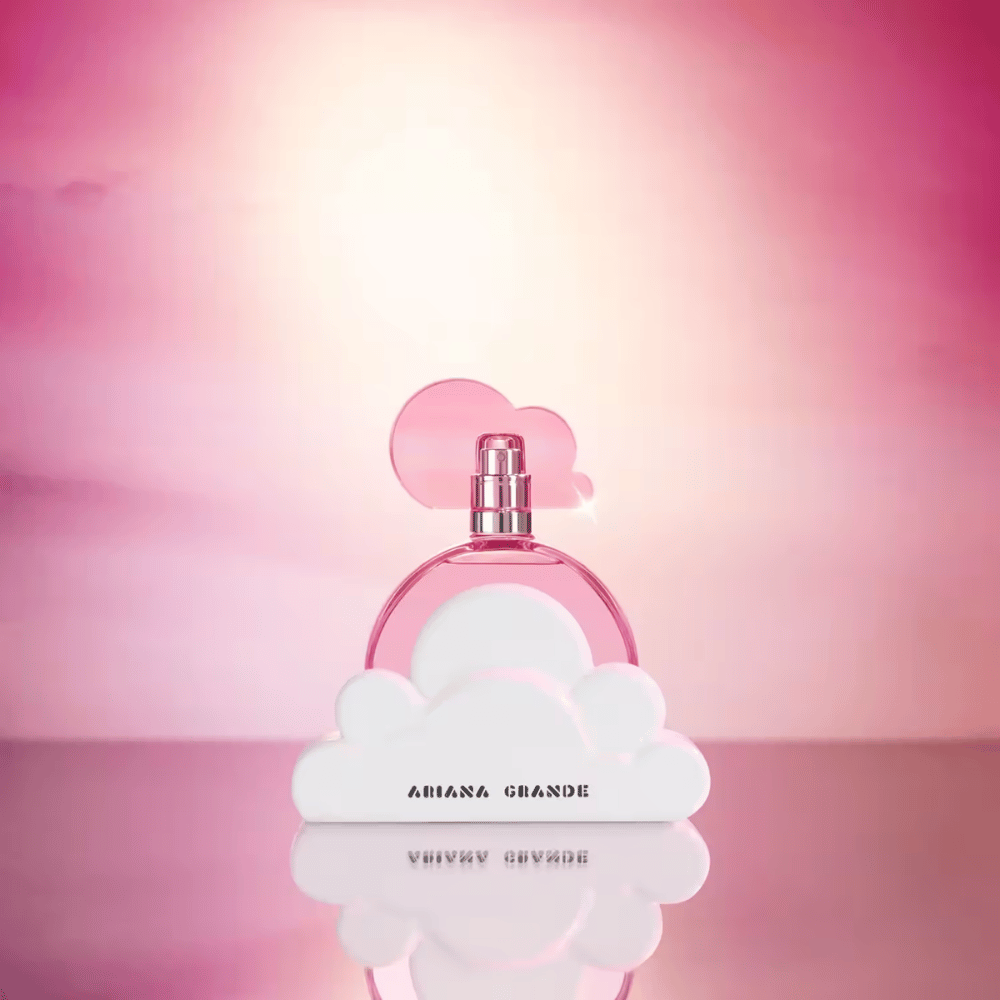 
                  
                    Load image into Gallery viewer, Ariana Grande Cloud Pink Eau de Parfum 100ml
                  
                