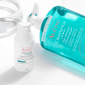 
                  
                    Load image into Gallery viewer, Avène Cleanance Comedomed 30ml
                  
                