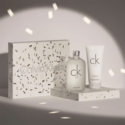 Calvin Klein CK One Eau de Toilette Gift Set 50ml