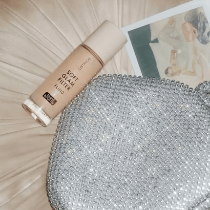 Catrice Soft Glam Filter Fluid - 30ml / 010 Fair-Light