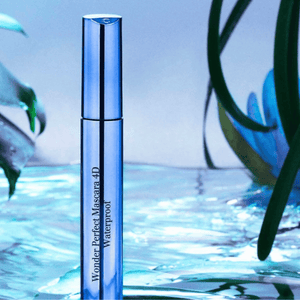 
                  
                    Load image into Gallery viewer, Clarins Wonder Perfect Mascara 4D Waterproof
                  
                