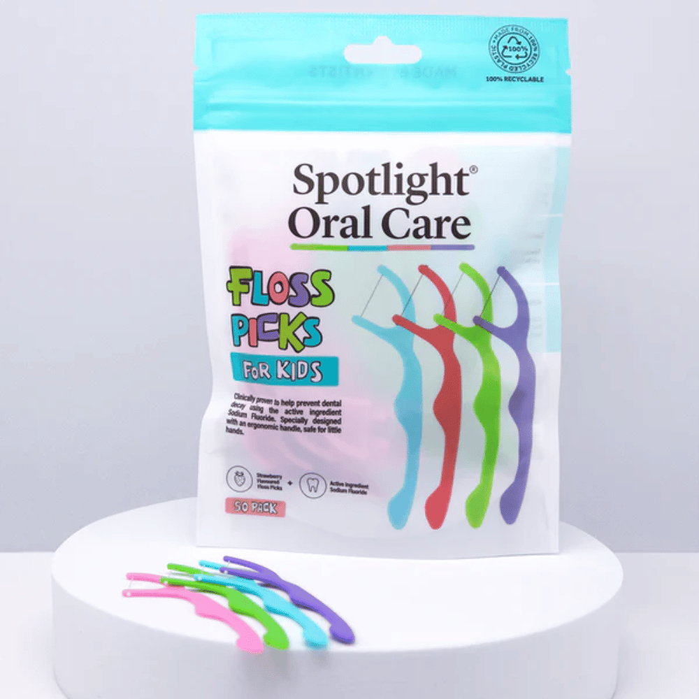 
                  
                    Load image into Gallery viewer, Spotlight Oral Care Floss Picks for Children
                  
                