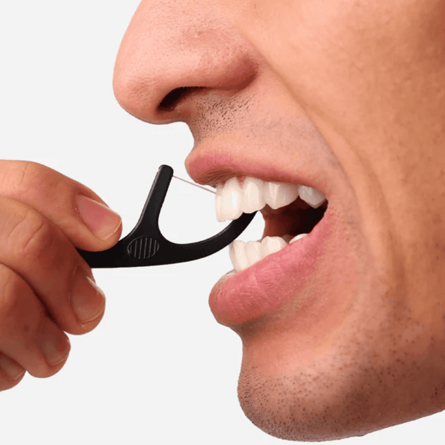 Spotlight Oral Care Floss Picks for Whitening