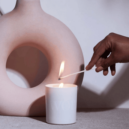 This Works Deep Sleep Heavenly Candle 220g