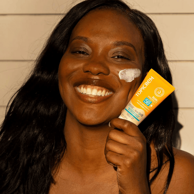 Topicrem Sun Protect Moisturizing Sun Milk SPF50+ / 200ml