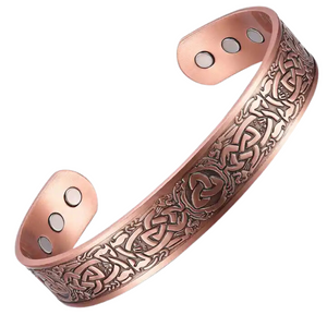 
                  
                    Load image into Gallery viewer, Trinity copper bracelet by Magnetic Mobility featuring a Celtic Triquetra design. This adjustable bracelet is designed to be easily worn, providing both style and functionality
                  
                